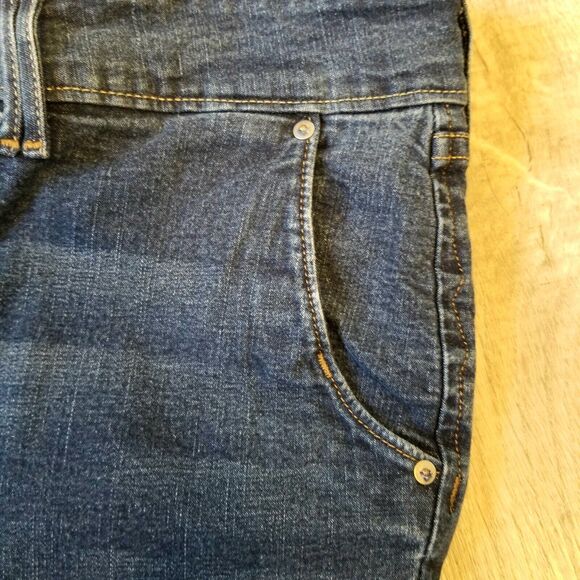 LEVI STRAUSS SIGNATURE Low Rise Bootcut Jeans - Size 12 - Picture 7 of 9